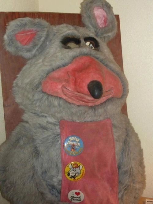 Chuck E. Cheese Proof of Concept Portrait Animatronic (Prototype)